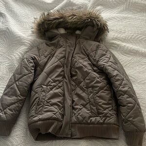 Perfect condition abercrombie kids fur jacket